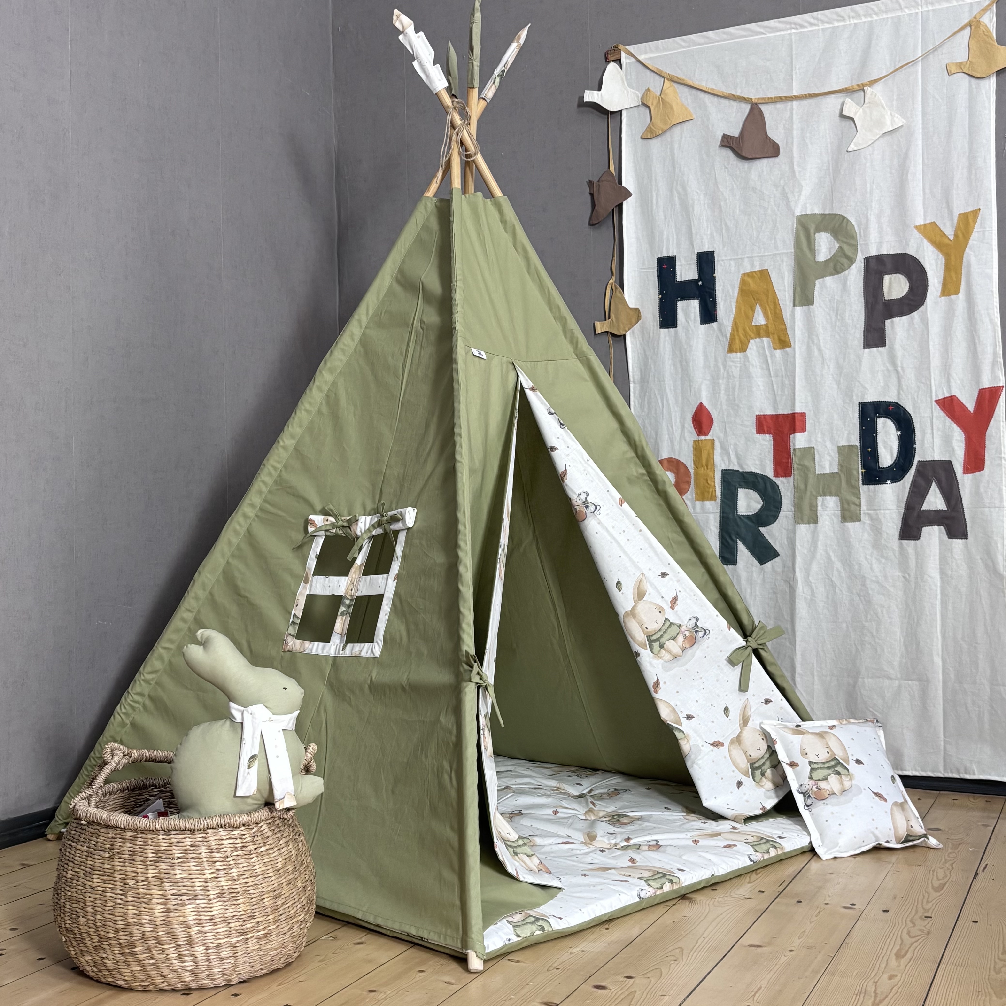 მწვანე  კარავი  ,,ბაჭიები"